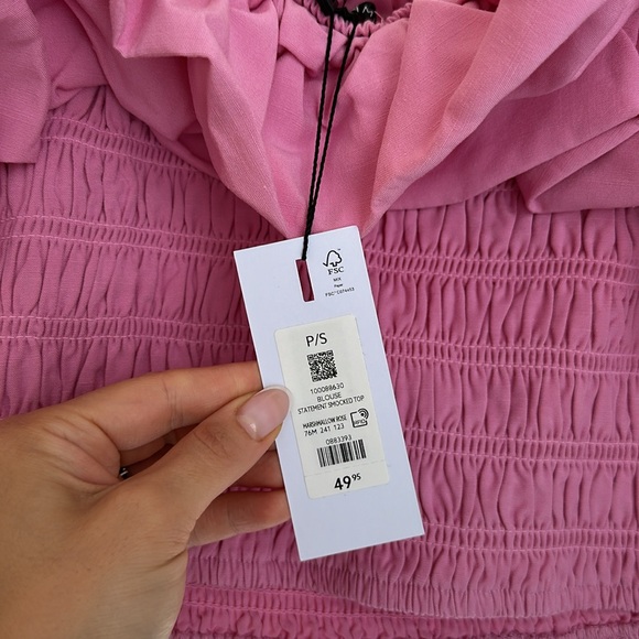 Off shoulder top - Picture 4 of 6